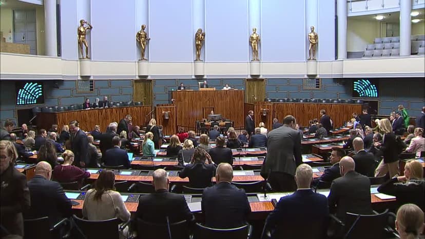 Täysistunto 8.4.2026 klo 14