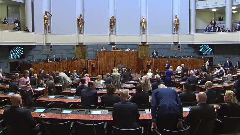 Täysistunto 2.6.2026 klo 14