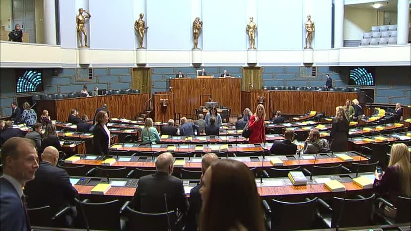 Täysistunto 24.9.2026 klo 10