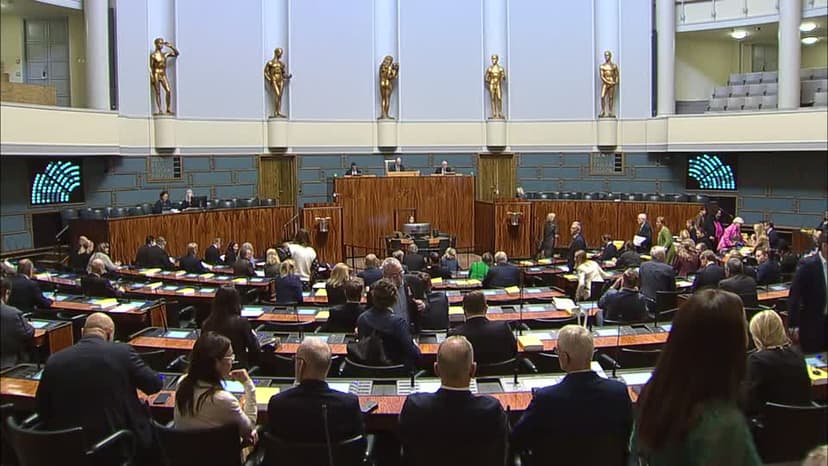 Täysistunto 20.10.2026 klo 14