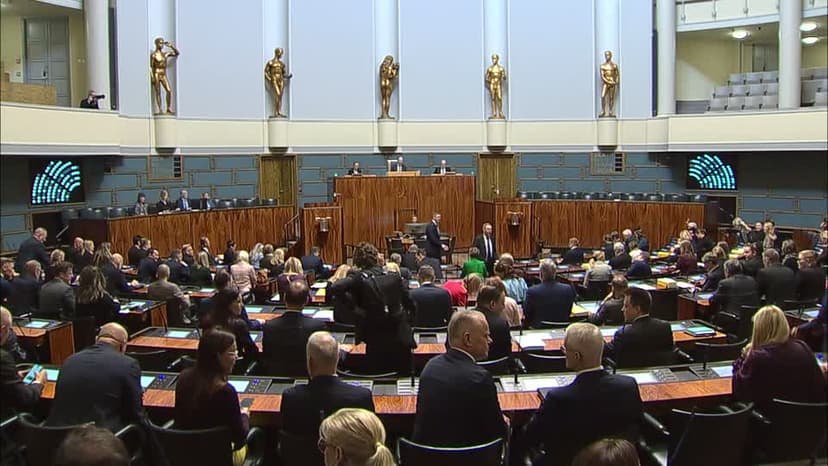 Täysistunto 23.10.2026 klo 13